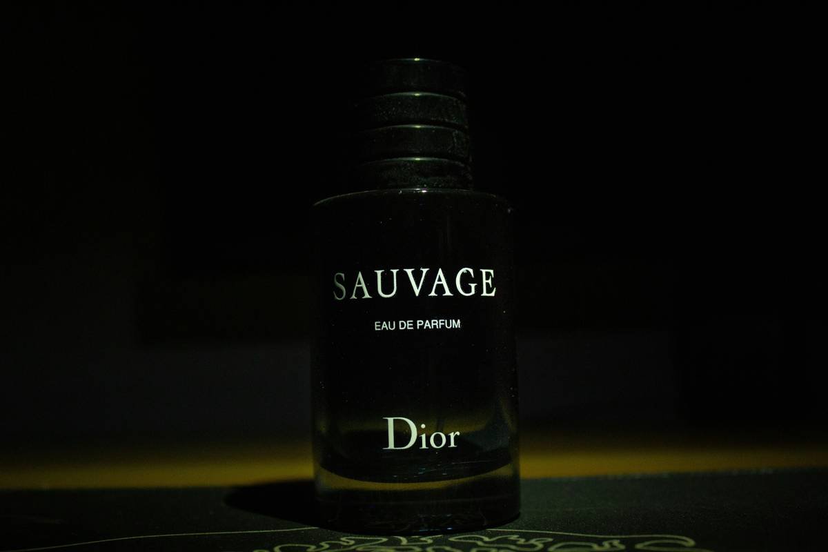 The Ultimate Guide to Choosing the Perfect Cologne for Young Men (Without Smelling Like a Try-Hard)